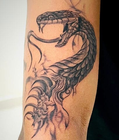 Tattoo home service ( INK TATTOOS )